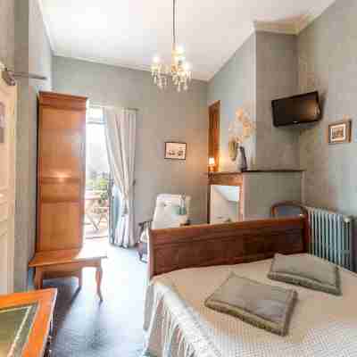 Logis Hôtel Beau Site Rooms