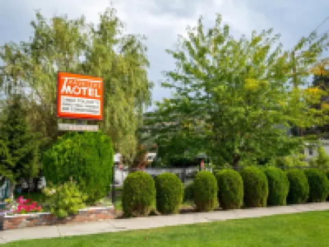 Traveler's Motel Penticton Hotels in Penticton