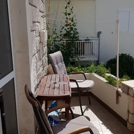 Apartments Boćin Rosso