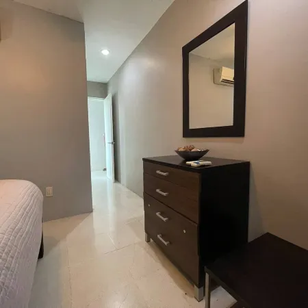 Condo Arian  by Trvl2HM