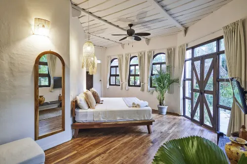 Paradise Beach Lodge Hotels in Malpais