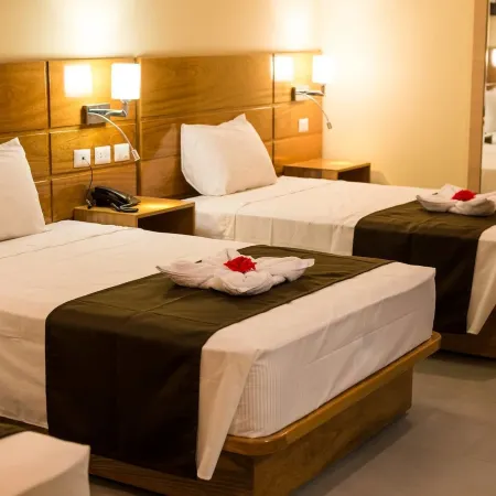 Águila Dorada Selva Hotel