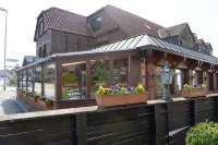 Hotel Restaurant Zur Linde Hotels in Sarstedt
