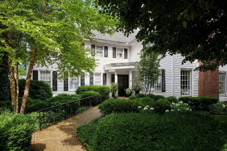 Wickwood Inn Отели в г. Сотак