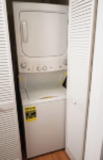 REHOBOTH AVE - Brand New 1-bedroom apartment - 2 blocks from the beach!