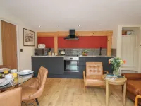 Fioled Hotels in Welshpool