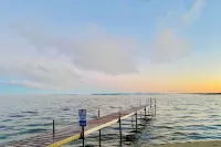 Charming Modern Cottage on Houghton Lake! - Wifi