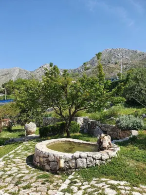 Apartmani Ana