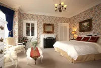 Balmoral House Bed & Breakfast - Bed and Breakfasts