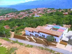 Hotel Alto Del Viento