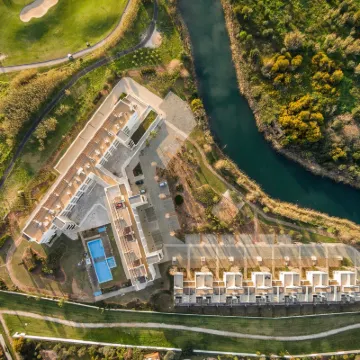 ラグーナ ヴィラモウラ Vilamoura Marina周辺のホテル