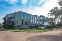 Howard Johnson by Wyndham Resistencia La Ribera Hotels near Cruz de los Milagros