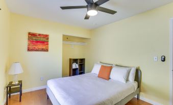 Chula Vista Unit 12 Mi to Downtown San Diego!