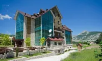 Hotel Monte Rosa Hotels near Jabuka cetinje
