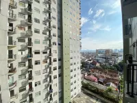 Artsy Private Studio Room at Grand Asia Afrika Bandung Apartment Hotels in Paledang