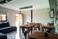 Oliva Hostería y Apart