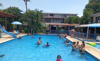 Hotel Oasis del Pacifico