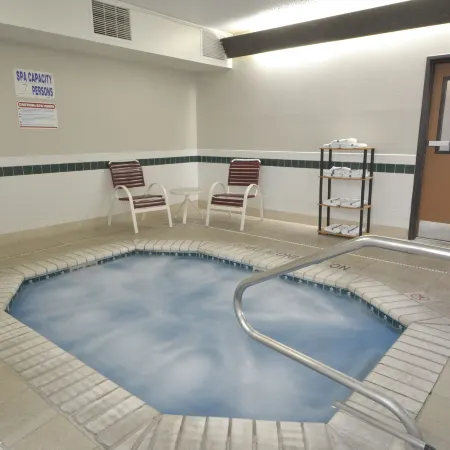 Days Inn & Suites by Wyndham Airport Albuquerque