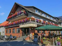 Landgasthaus Zur Linde Hotels in Uslar