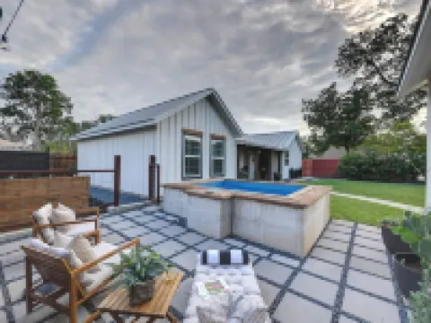 Wanderers Retreat House Hotels in Comfort