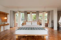 The House Tour Uphill Hotels in Parongpong