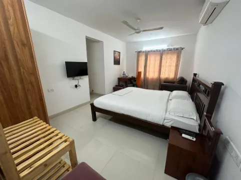 アケーツ コーポレート サービス