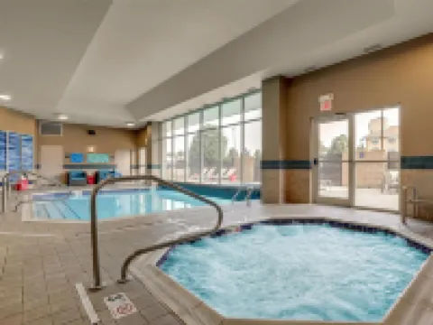 Drury Inn & Suites Dayton North Hotels in Dayton