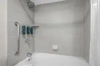 DoubleTree by Hilton Phoenix Midtown