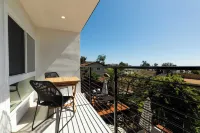 Avalon II by Avantstay Chic & Stylish San Diego Condo w/ Vibrant Interiors