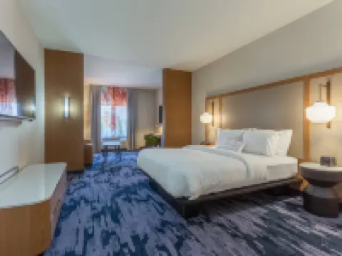 Fairfield Inn & Suites Franklin Hotels in Needham Township