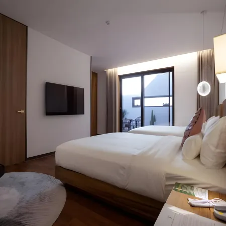 Luel Hotel Отели рядом с достопримечательностью «Стадион Чонджу»
