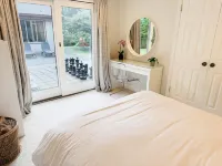 Hiking/Climbing Paradise- walking distance to Mohonk/Gunks/Minnewaska Hotels in Gardiner