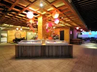 Studio Inn & Suites Semarang - bar