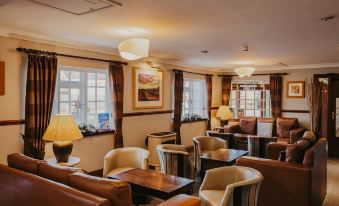 Crown Lodge Hotel
