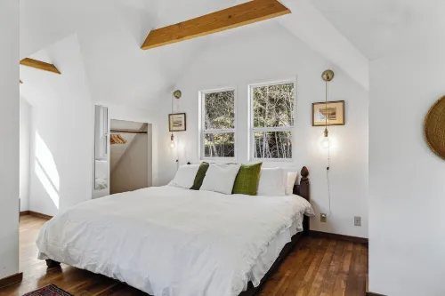 Sweetwater Retreat Cottage B&B