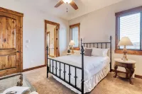 Heritage by AvantStay Luxe Oregon Retreat Deck