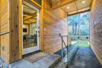 Gold Bar Cabin on Skykomish River Heated Swim Spa Hotels in Index