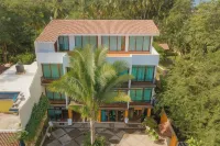 Hotel Selva Azul