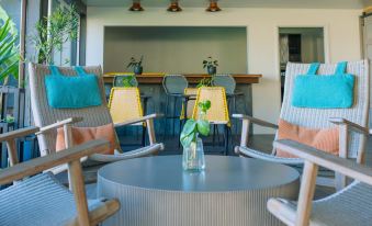 Maui Seaside Hotel