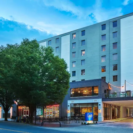 Graduate by Hilton Charlottesville
