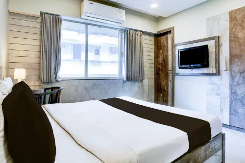 Elite Stays at Vashi Mumbai