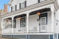 Huge Studio on State St. Bristol - On parade route