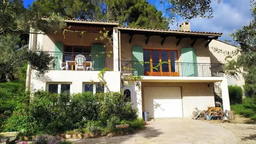 Maison Provencale Avec Superbe vue