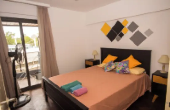 Charming 1-bedroom apartment in fantastic Córdoba with AC, WiFi Hotels in 