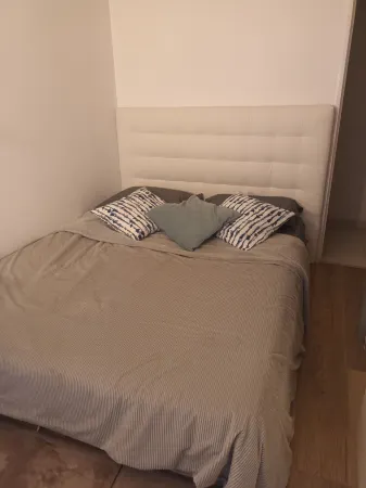 Spacious 3-room apartment in Sannois near Paris Отели в г. Саннуа