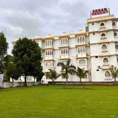Dreams Resort Udaipur Hotel Exterior
