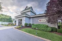 Resort Home on Mountain Golf Course w/ Deck & View - Wifi
