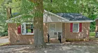 3-bedroom house in brilliant Rocky Mount with AC, WiFi