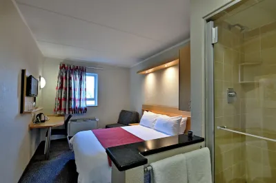 Road Lodge Carnival City Các khách sạn ở 