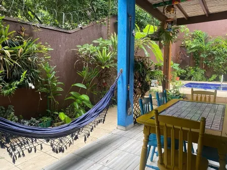 Comfortable rooms complete with minibar. Kitchen and swimming pool in the residence.